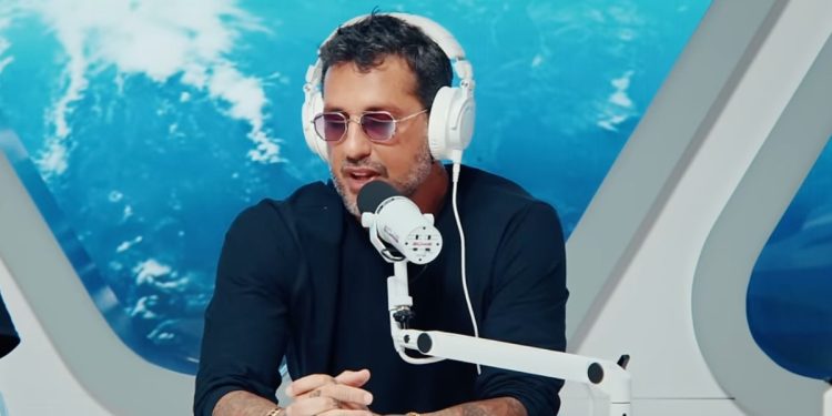 Fabrizio Corona al podcast 2046 di Rovazzi