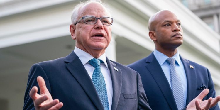 Tim Walz con Wes Moore