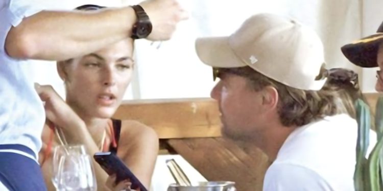 Leonardo DiCaprio e Vittoria Ceretti