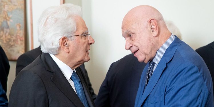 Il presidente della Repubblica, Sergio Mattarella, con il Guardasigilli Carlo Nordio (Ansa)