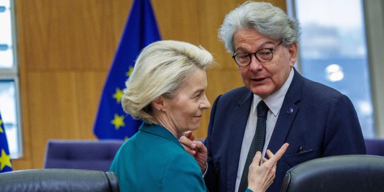 Von der Leyen e Breton