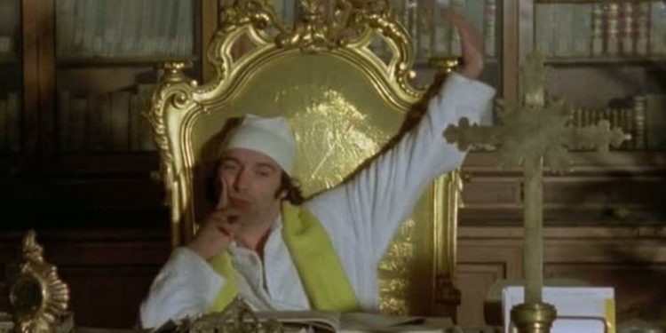 Roberto Benigni in una scena del film in prima serata su Rai 3 (Foto Web)