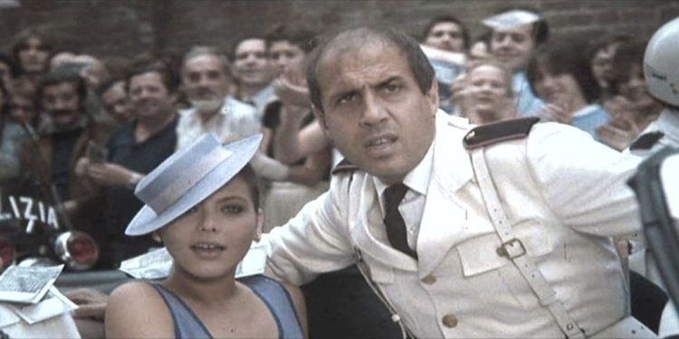 Ornella Muti e Adriano Celentano in una scena del film in prima serata su Rete 4 (Foto Web)