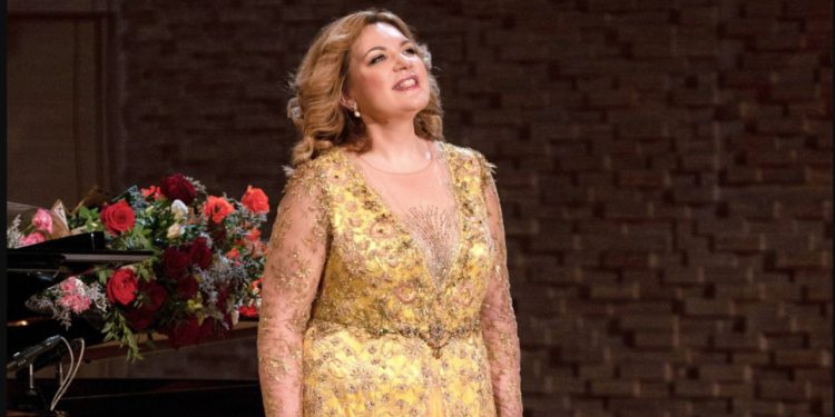 Ekaterina Semenchuk è la protagonista della Turandot di Puccini su Rai 3 (Foto: Screenshot)