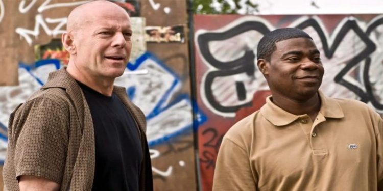 Bruce Willis e Tracy Morgan in una scena del film in seconda serata su Italia 1 (Foto Web)