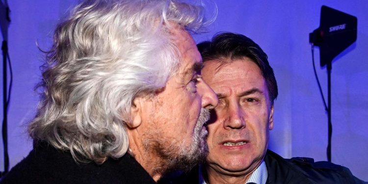 M5s, Grillo e Conte