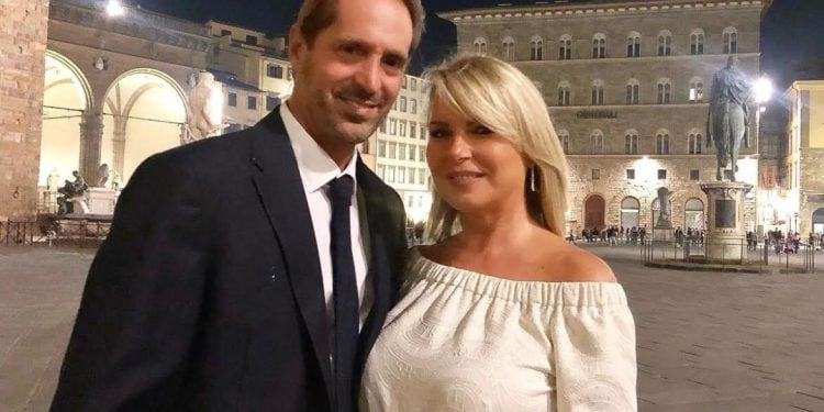 Gianluca Delli Ficorelli, chi è il marito di Monica Leofredi (Foto:Screenshot)