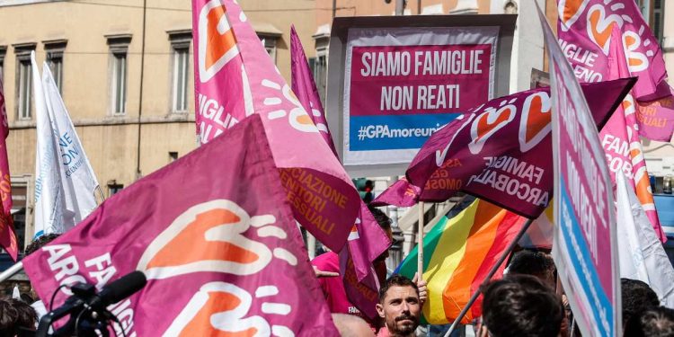 Manifestazione Famiglie Arcobaleno