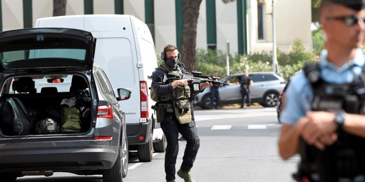 Attentato sinagoga Francia