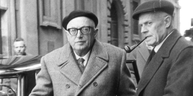 Da sin.: Pietro Nenni (1891-1980) con Sandro Pertini (1896-1990) (Ansa)