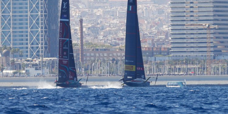 Luna Rossa Louis Vuitton Cup