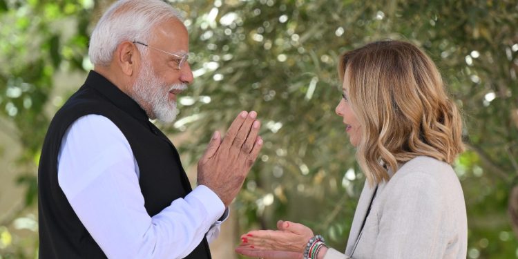 Il Premier indiano Narendra Modi e Giorgia Meloni (Ansa)