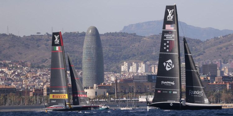 Luna Rossa vs American Magic, semifinali Louis Vuitton Cup 2024 (Foto ANSA)