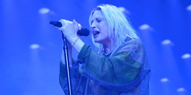 Emily Armstrong (Photo by Timothy Norris/Getty Images for Warner Music)