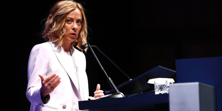 Giorgia Meloni interviene all'Assemblea di Confindustria (Ansa)