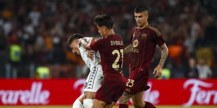 Paulo Dybala e Gianluca Mancini in Roma Empoli (Foto ANSA)