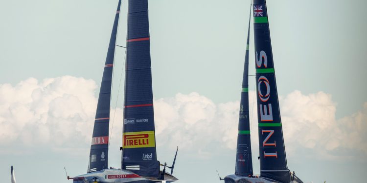 Luna Rossa Ineos Louis Vuitton Cup 2024