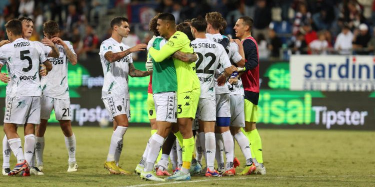 Video Empoli Fiorentina - I giocatori dell'Empoli esultano (Foto ANSA)