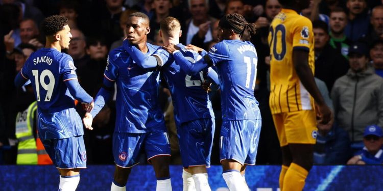 Il Chelsea esulta per un gol (Foto ANSA)