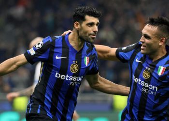 Mehdi Taremi e Lautaro Martinez esultano con l'Inter (Foto ANSA)