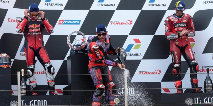 MotoGp: Jorge Martin, Pedro Acosta e Pecco Bagnaia sul podio in Indonesia (Foto ANSA)