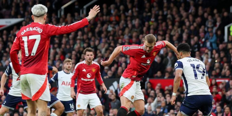 Matthijs De Ligt con il Manchester United (Foto ANSA)