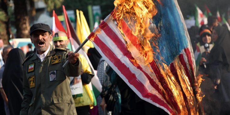 Proteste contro Israele e gli Usa a Teheran, Iran (Ansa)