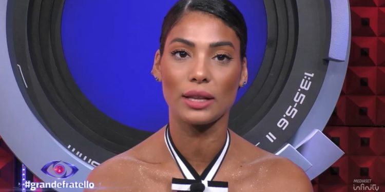 Yulia Bruschi al Grande Fratello 2024: (Foto: Mediaset Infinity)