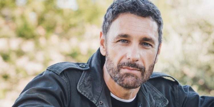 Raoul Bova Don Matteo 13