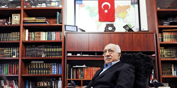 Fethullah Gulen, Turchia