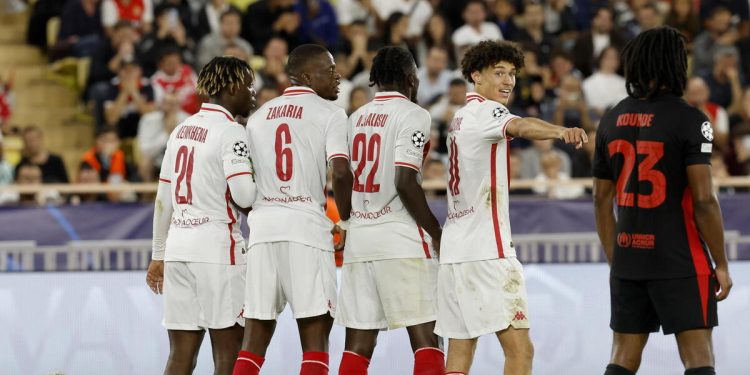 Video Monaco Stella Rossa - La barriera del Monaco in Champions League (Foto ANSA)