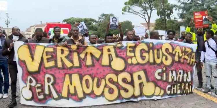 Corteo per Moussa Diarra a Verona