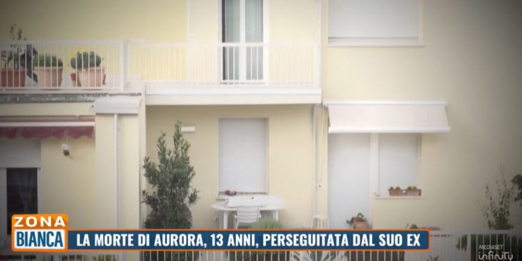 13enne gettata dal palazzo