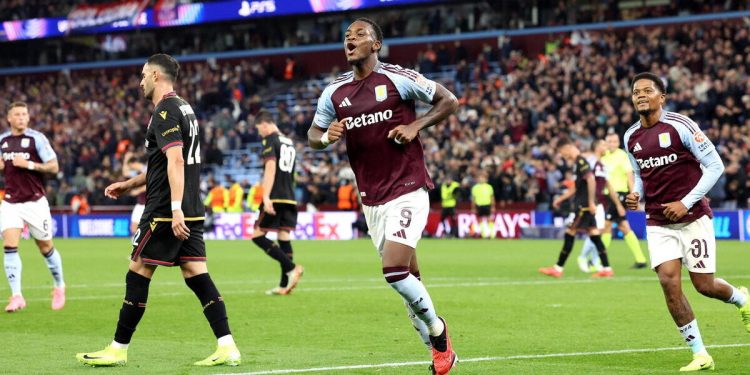 Jhon Duran in gol con l'Aston Villa in Champions League (Foto ANSA)