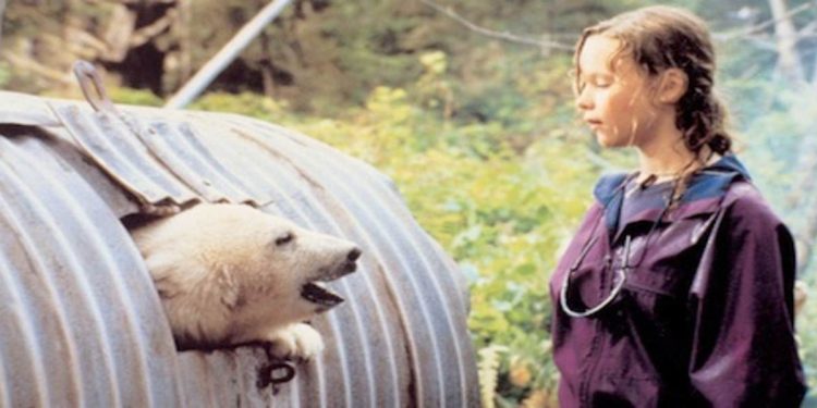 Una scena del film nel pomeriggio di Rete 4 (Foto Web)