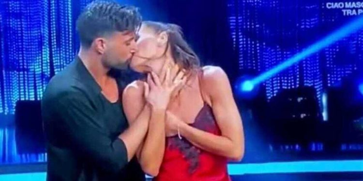 Bianca Guaccero e Giovanni Pernice stanno insieme?