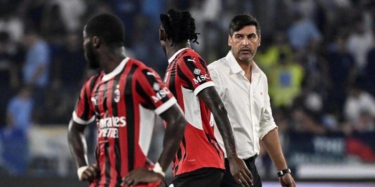 Rafael Leao e Paulo Fonseca con il Milan (Foto ANSA)