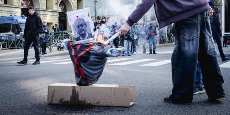 corteo studentesco a Torino