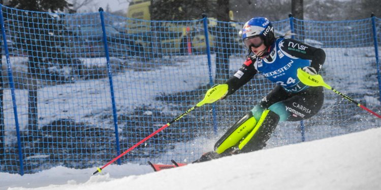 Lara Colturi slalom