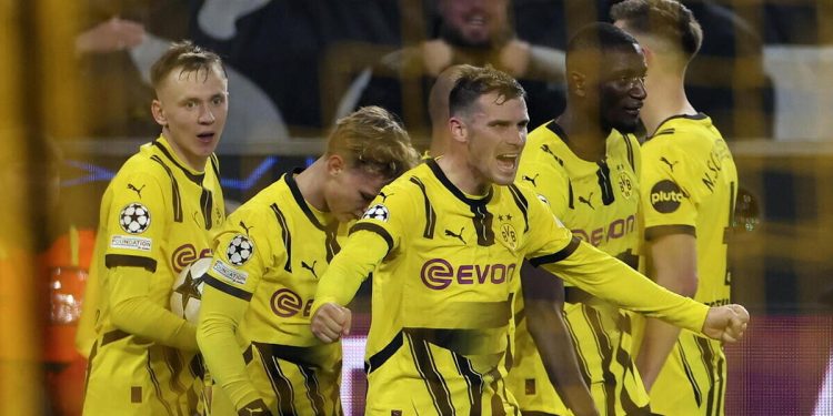 L'esultanza del Borussia Dortmund in Champions League (Foto ANSA)