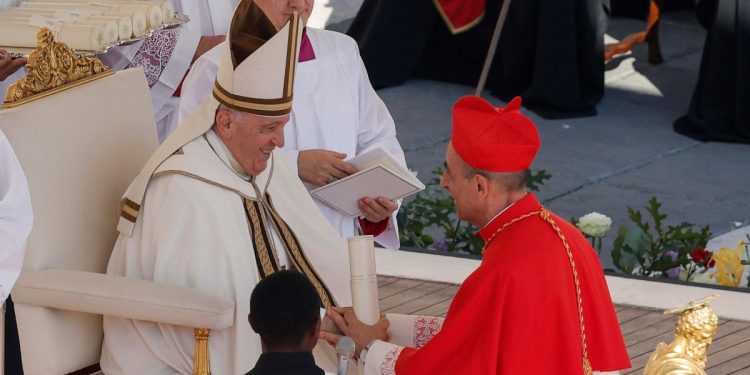 Card. Fernandez con Papa Francesco