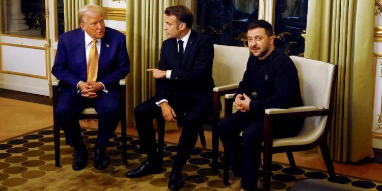 Trump, Macron e Zelensky