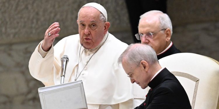 Udienza Papa Francesco in Vaticano