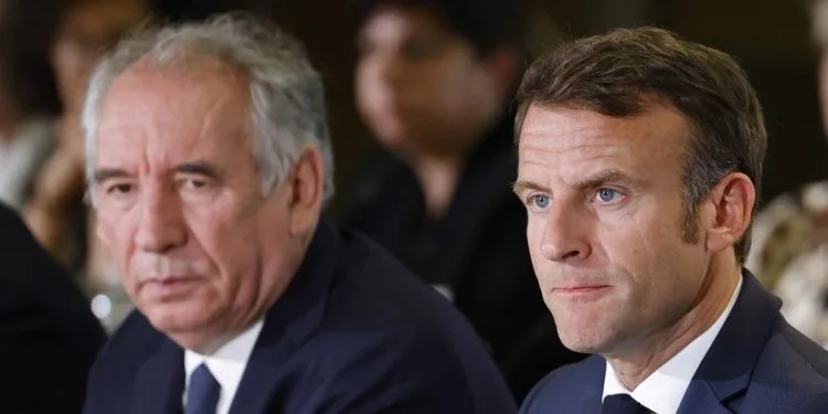 Bayrou e Macron