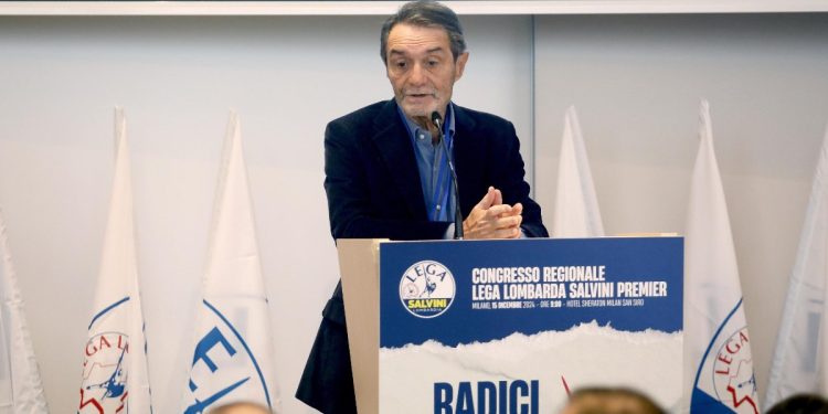 Fontana, Congresso Lega Lombardia