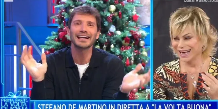 Stefano De Martino a La Volta Buona (Foto: Screen)