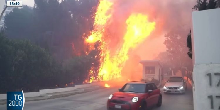 Incendio Los Angeles (Foto: Tv2000)